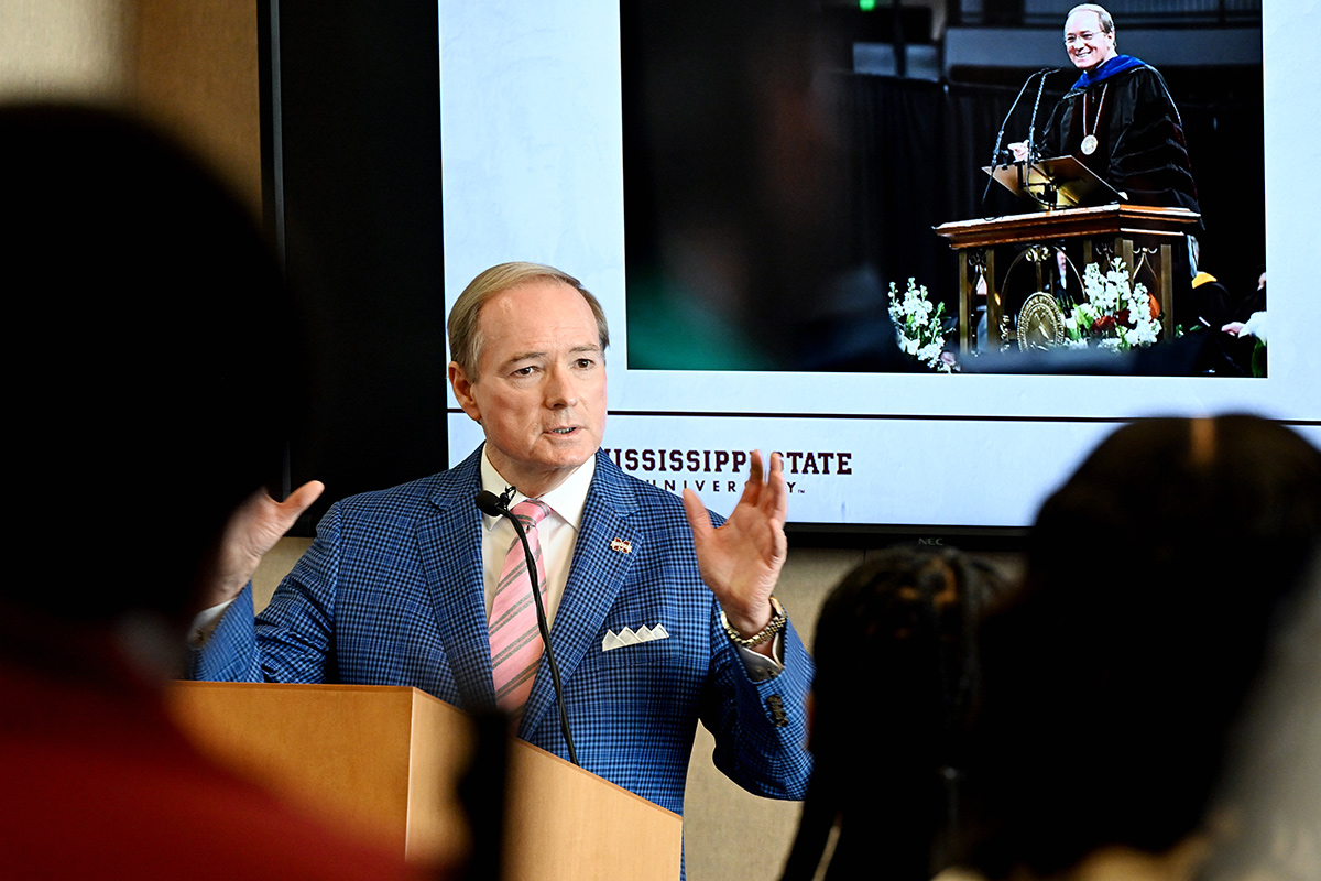 MSU President Mark E. Keenum speaks in August to MSU-Meridian students entering the new Accelerated Master of Science in Nursing